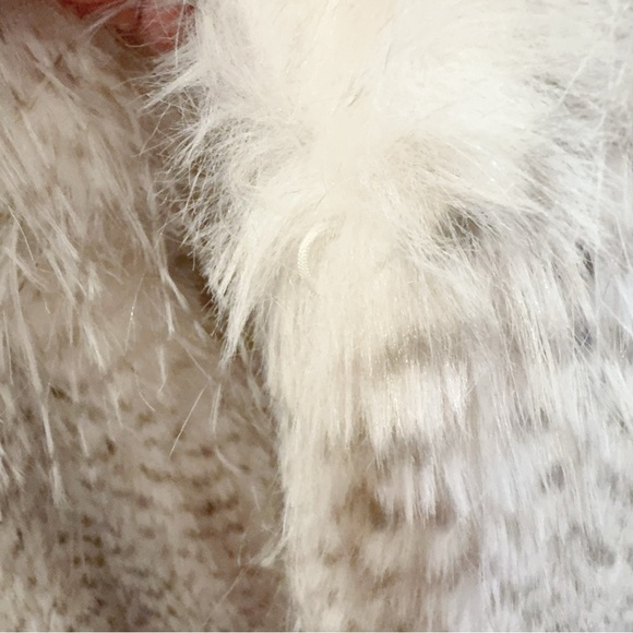 Elliatt Tansy Coat in Grey NWT Size Small - Picture 9 of 13